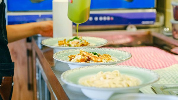 How Can You Enhance Your Home's Curb Appeal with Simple DIY Projects?